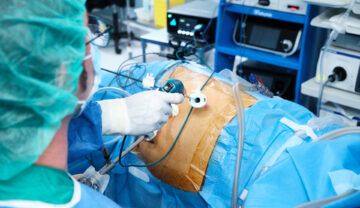 Experto Universitario en Cirugía Urológica avanzada Medicarama