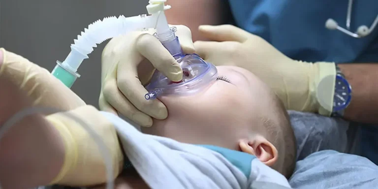 Curso CFC Soporte Vital Avanzado Pediátrico y Neonatal